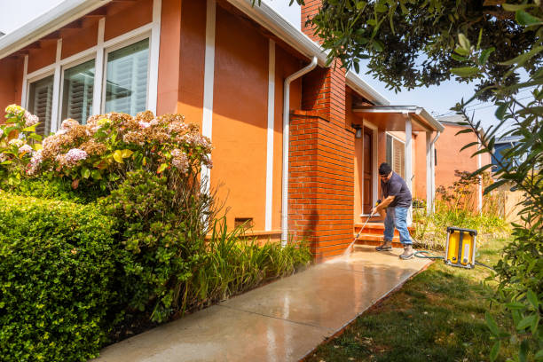 Why Choose Our Certified Pressure Washing Experts for Your Project Needs in Fillmore, CA?